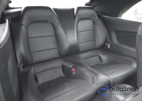 2022 Ford Mustang Ecoboost Premium из США, поврежденный, VIN 1FATP8UH8N5124900